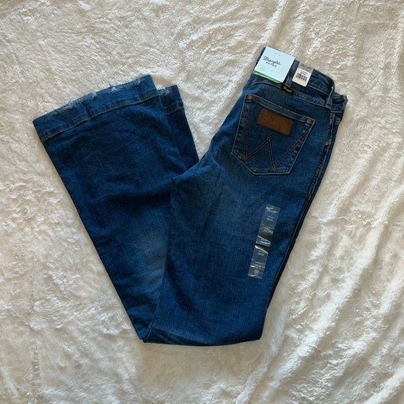 NWT - Wrangler Retro High Rise Wide Leg Trouser Jeans - size 28x34 - Picture 3 of 7